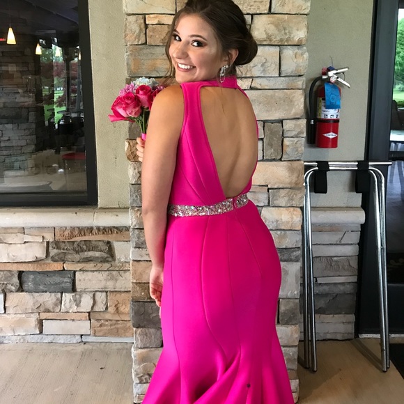 Prom dress - Picture 2 of 2